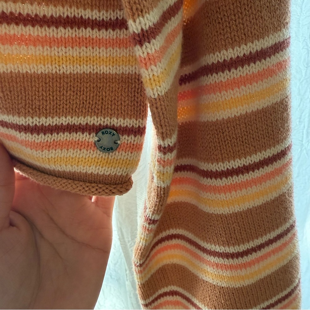 Roxy Striped‎ Crop Top - Picture 3 of 9